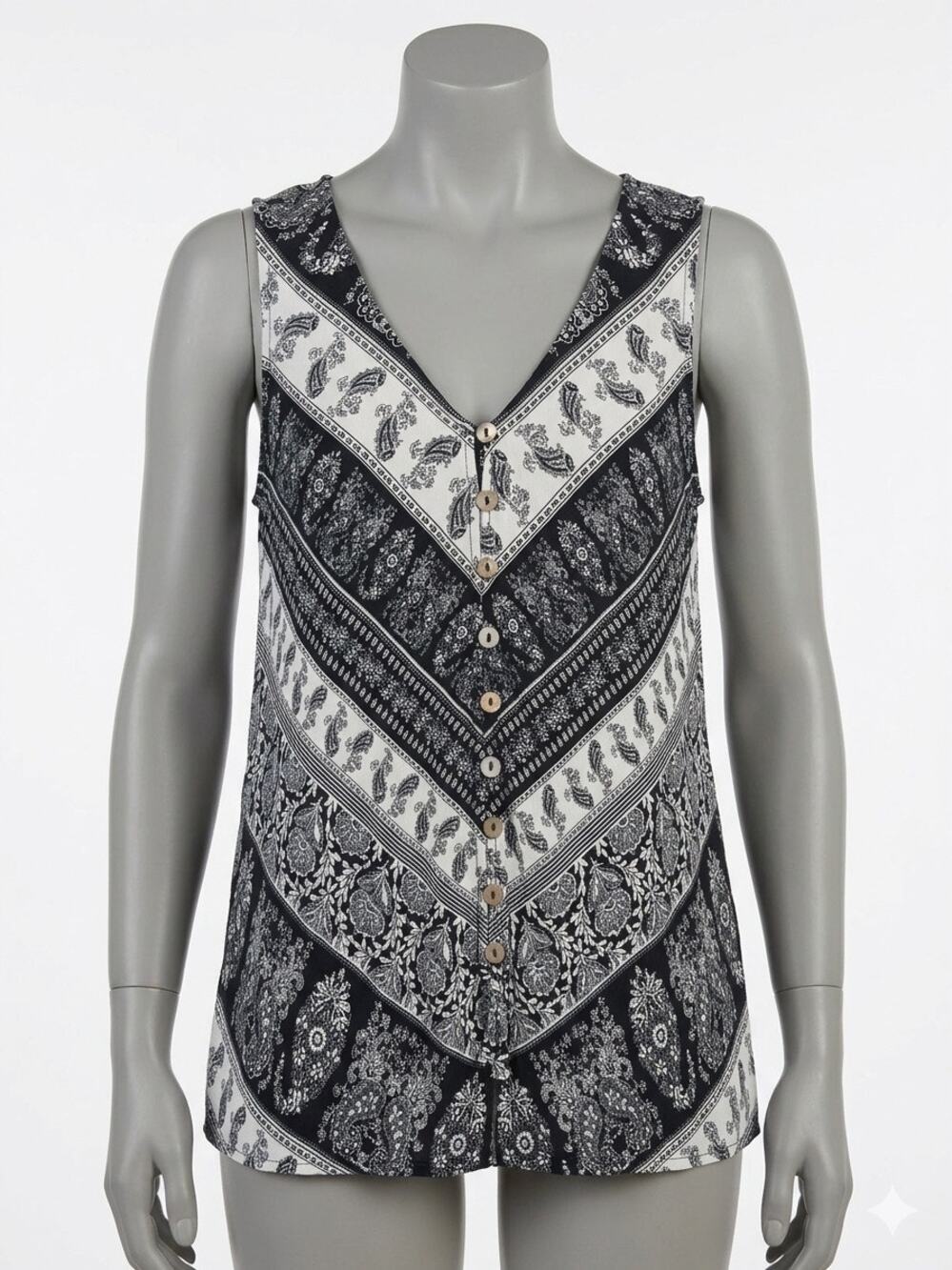 Knox Rose Boho Button Front Tank Top Medium Black White Paisley Cottagecore